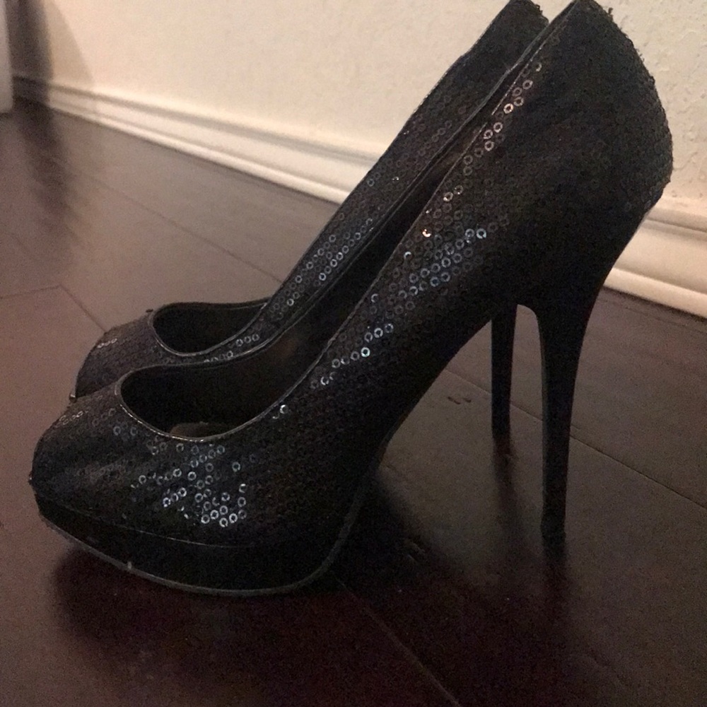 Steve Madden Sequin Pumps-Peep toe Platform